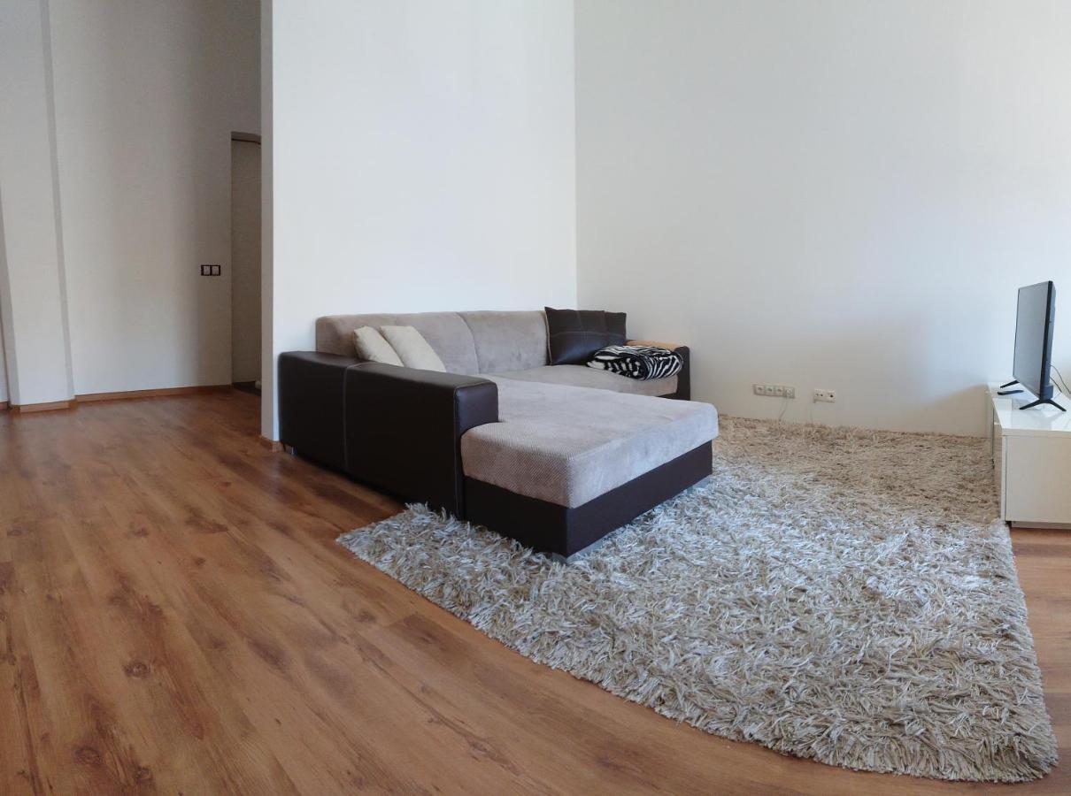 City Centre Kreutzwaldi Apartment, Free Parking Tallinn Exterior photo