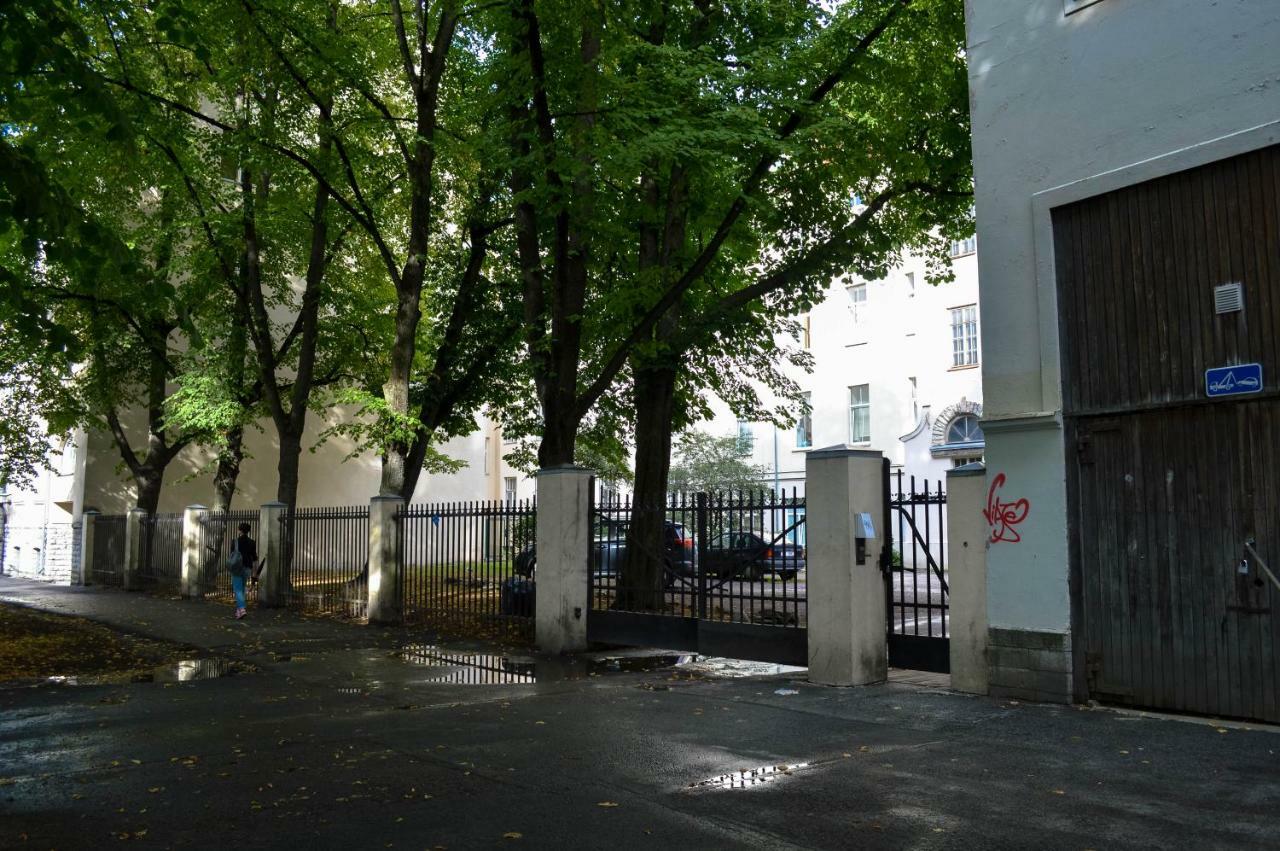 City Centre Kreutzwaldi Apartment, Free Parking Tallinn Exterior photo